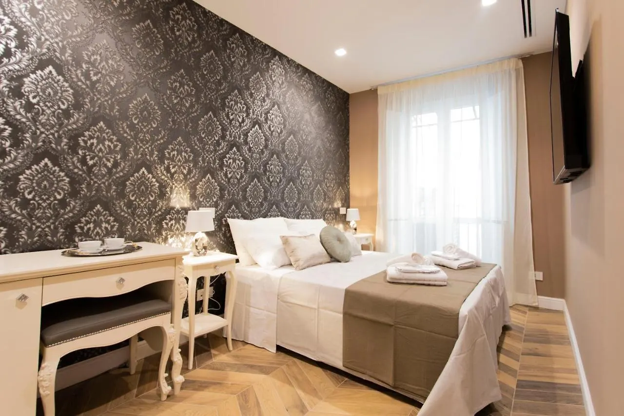 B&B Palazzo Fracassini Roma Affittacamere