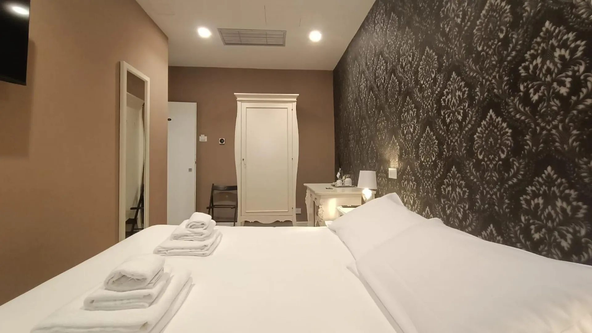 B&B Palazzo Fracassini Roma Italia