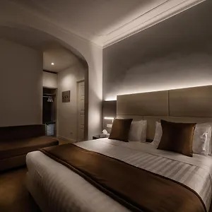 Affittacamere Trinità Grand, Roma