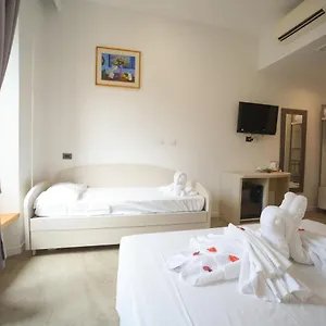 Bed & Breakfast Romerooms, Roma
