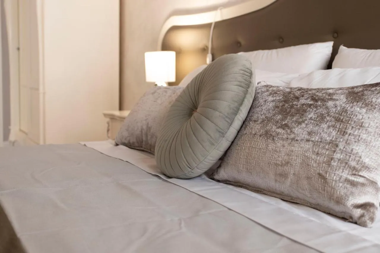 Guest house B&B Palazzo Fracassini Rome